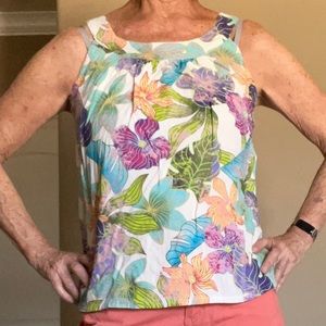 Cute Hawaiian Print Top L